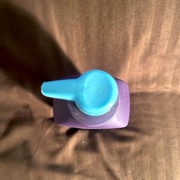 It’s a 10 Miracle Moisture Shampoo - Picture 3 of 3